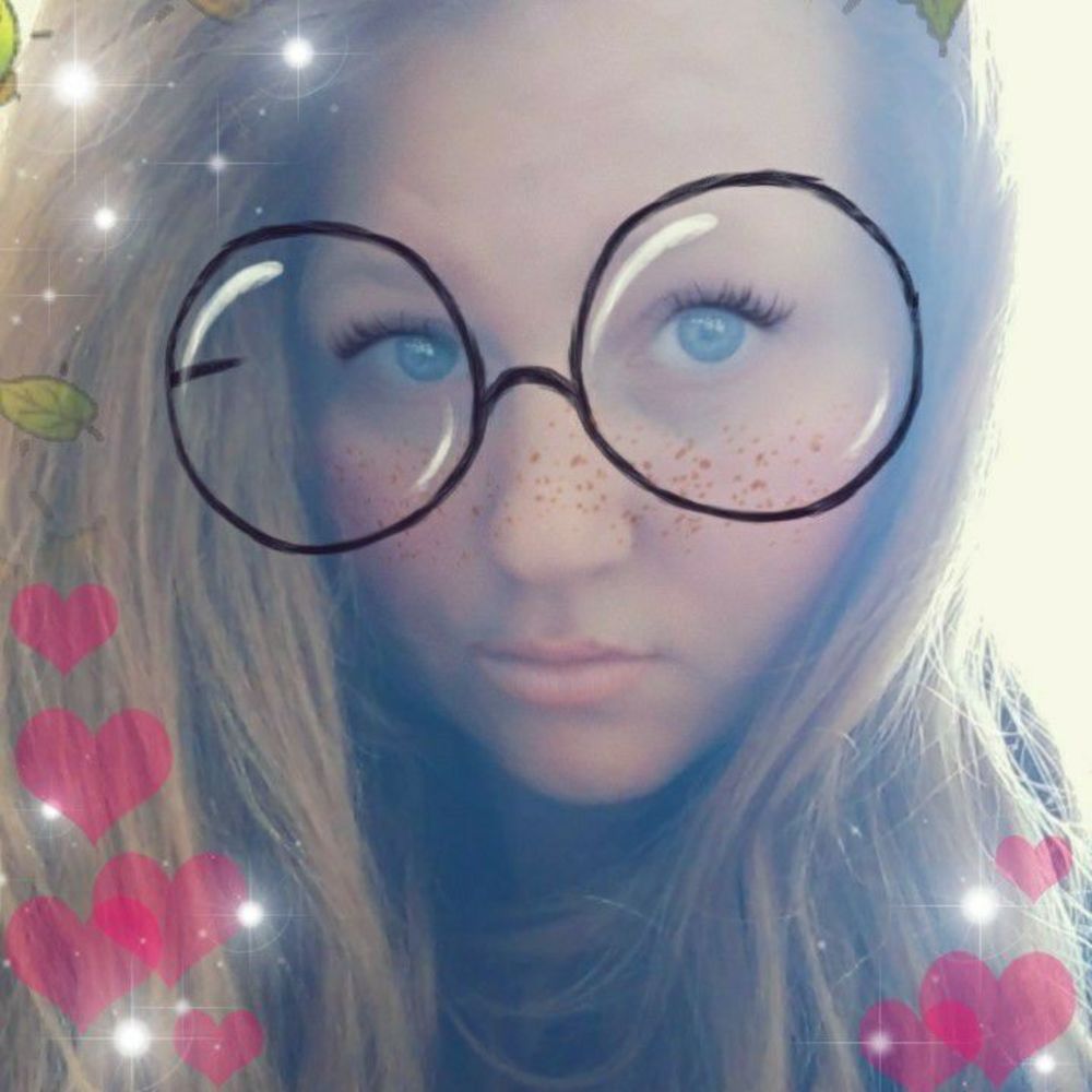 Meet your Posher, Jasmine